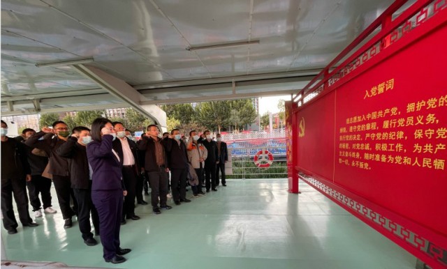 安全节能中心（东方泰瑞）党支部参观海河、学习历史，共话天津交通运输安全